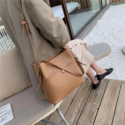 Borsa A Secchiello Da Donna In Pelle PU Minimalista Con Tracolla Regolabile E Tasca Frontale Borsa A Tracolla Versatile