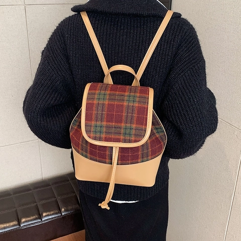 Sac À Dos Patchwork À Carreaux Style Britannique Rétro Cuir PU Et Tissu De Laine Cordon Rabat Sac D'École Femmes Filles