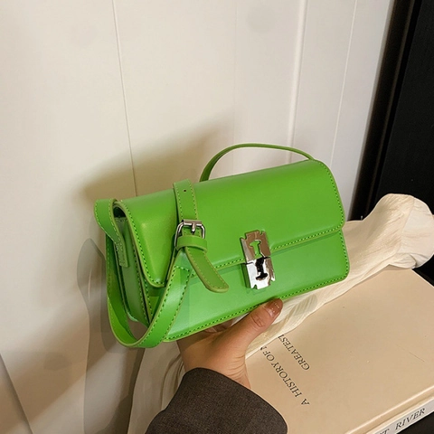 Women PU Leather Shoulder Crossbody Bag Minimalist Rectangular Flap Handbag Industrial Razor Blade Buckle Solid Color