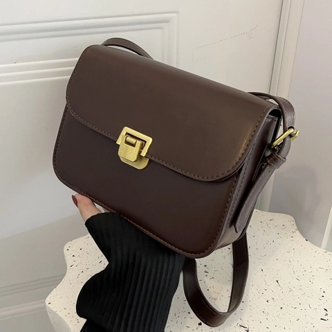 Women Retro PU Leather Crossbody Bag Rectangular Flap Shoulder Bag With Gold Square Lock Adjustable Strap Chic Minimalist