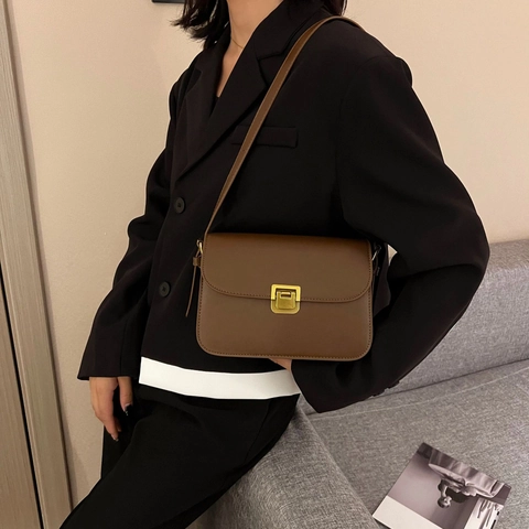 Women Retro PU Leather Crossbody Bag Rectangular Flap Shoulder Bag With Gold Square Lock Adjustable Strap Chic Minimalist