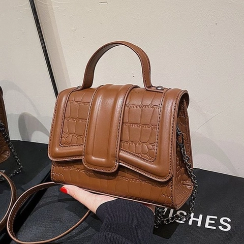Women Shoulder Handbag PU Alligator Embossed Crocodile Pattern Crossbody Square Bag With Metal Chain Strap Retro Chic Fashion