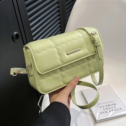 Women PU Leather Quilted Crossbody Bag Wave Pattern Gold Metal Bar Square Shoulder Bag Chic Daily Versatile