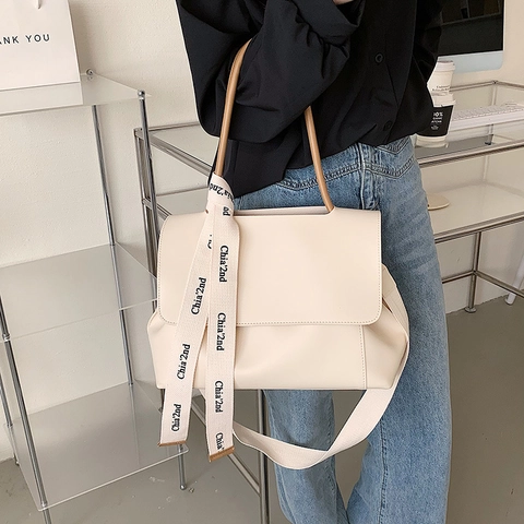 Borsa A Tracolla Donna Pelle PU Grande Capacità Borsa Da Sottobraccio Chiusura Magnetica Nastro Con Lettere Decorazione Chic Minimalista