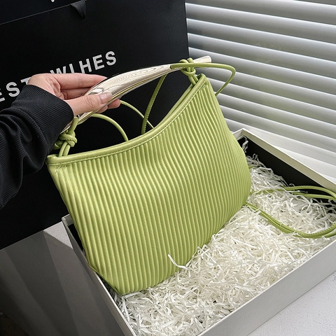 Pleated PU Leather Shoulder Bag With Gold Metal Handle Minimalist Handbag For Women Evening Party Crossbody