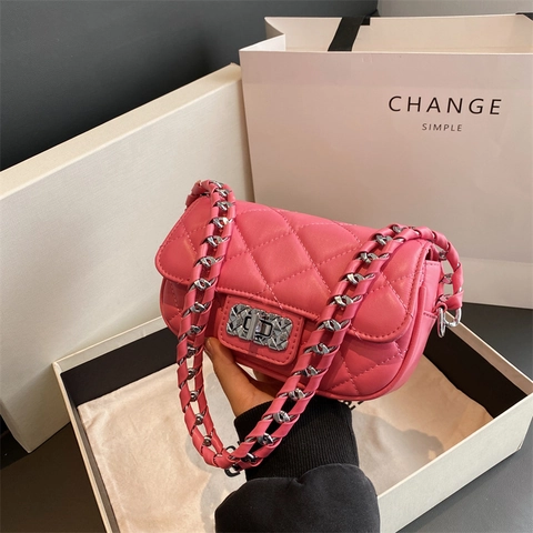 Quilted Diamond Pattern Flap Shoulder Bag PU Leather Elegant Chain Crossbody Purse With Turn Lock For Women Daily Versatile
