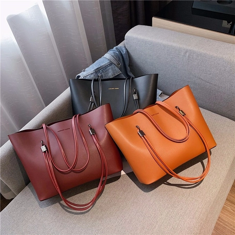 Vintage PU Leather Tote Bag Large Capacity Letter Print Minimalist Women Shoulder Handbag For Travel