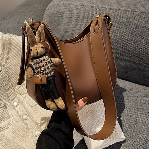 Women PU Leather Hobo Bag Crescent Shoulder Bag With Knitted Rabbit Pendant Retro Minimalist Underarm Handbag