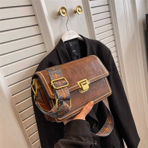 Vintage Square Shoulder Crossbody Bag PU Leather Bohemian Wide Embroidery Strap Metal Buckle For Women
