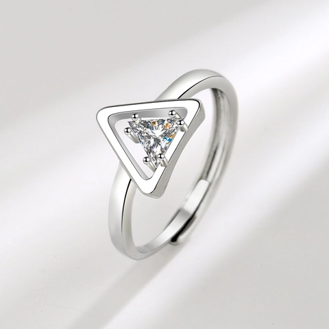 Minimalist Geometric Triangle Zircon Ring Copper Hollow Adjustable Open Finger Jewelry For Women Fashion Gift With Card