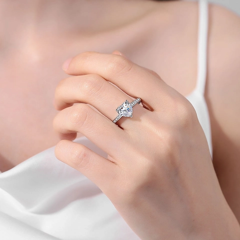 Heart Shaped Zircon Gemstone Adjustable Ring Copper Silver Plated Fashion Engagement Jewelry For Women