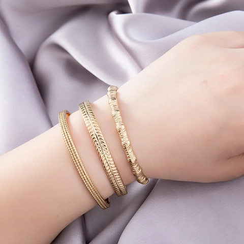 Damen Armreif Aus Edelstahl Vergoldet Offener Bangle Minimalistisch Texturiert Strass Stern Muster Schmuck