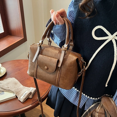 Sac Boston En Cuir PU Rétro Pour Femmes Sac À Main Vintage Avec Poche Avant Bandoulière Réglable Style Coréen