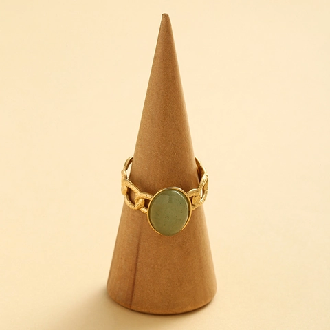 Vintage Stainless Steel Adjustable Ring For Women Retro Gold Plated Hollow Chain Design With Oval Green Stone