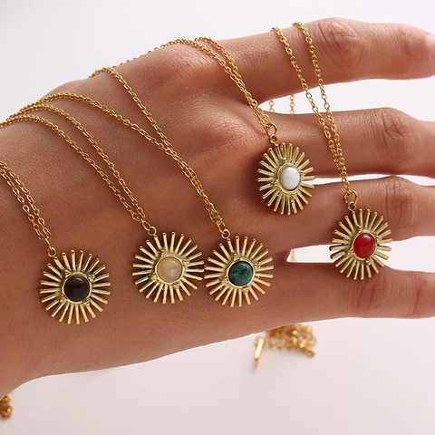 Collar Colgante Sol Acero Inoxidable Chapado En Oro Bohemio Piedra De Color Vintage Mujer