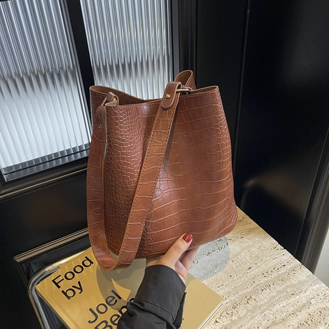 Bucket Bag Aus PU-Leder Mit Krokodilprägung Große Kapazität Umhängetasche Für Damen Pendler Retro-Stil