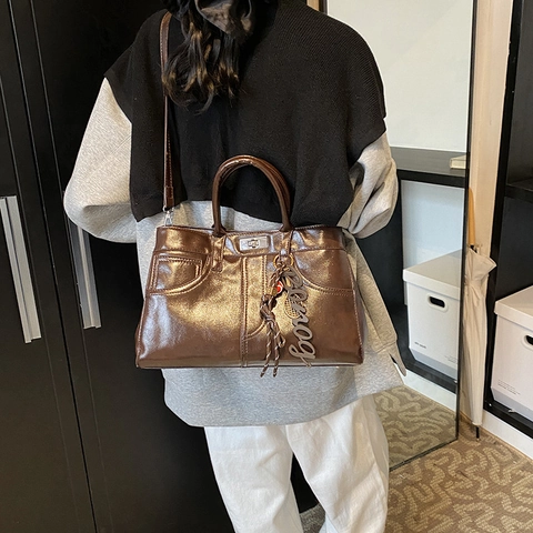 Retro PU Leather Handbag For Women Large Capacity Tote With Shoulder Strap Fashionable Crossbody Bag Turn Lock Design
