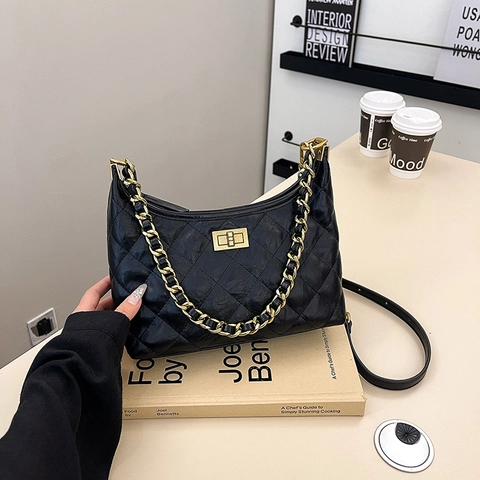 Borsa A Spalla Hobo Trapuntata Pelle PU Catena Dorata Chiusura Chic Borsa A Tracolla Sottobraccio Per Donna