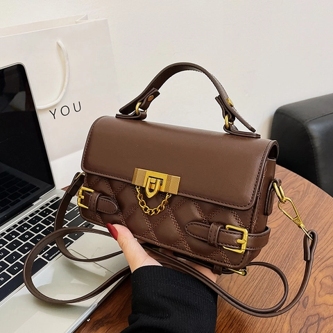 Damen Crossbody Tasche Gesteppt Rhombenmuster PU Leder Handtasche Mit Metallschloss Und Kette Elegant Retro Chic Umhängetasche Für Alltag Mode