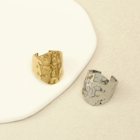 Anelli In Acciaio Inossidabile Con Texture Martellata Per Donna Placcati In Oro 18K Fascia Larga Aperto Regolabile