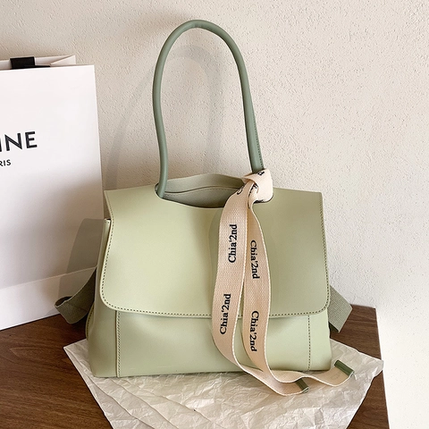 Borsa A Spalla Grande Capacità In Pelle PU Chiusura A Patta Tracolla Larga Con Lettere Per Donna Uso Quotidiano