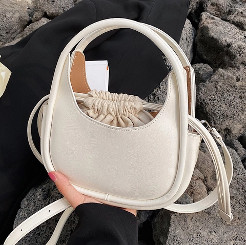 Women Moon Shape Shoulder Bag With Drawstring Inner Bag PU Leather Handbag Stylish Crossbody Bag For Women Daily Chic Bag