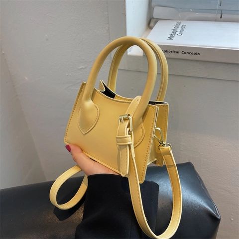 Mini Borsa A Mano Da Donna In Pelle PU Borsa A Tracolla Con Tracolla Regolabile Forma Trapezoidale Elegante Colore Solido