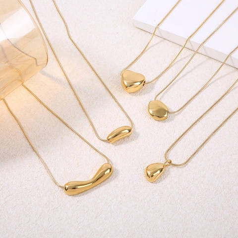 Stainless Steel Gold Plated Pendant Necklace Minimalist Heart Waterdrop Organic Geometric Snake Chain Jewelry For Women