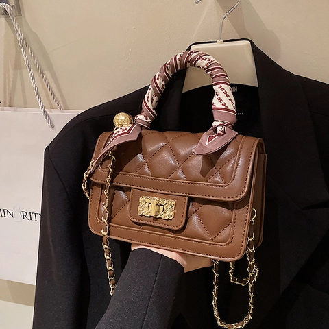 Gesteppte PU Leder Umhängetasche Im Rautenmuster Vintage Elegante Handtasche Mit Satinnschal Griff Und Kettenriemen