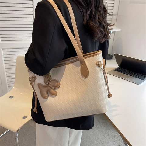 Women Shoulder Tote Bag Large Capacity PU Leather Lattice Diamond Pattern Korean Style Fashionable Commute Handbag
