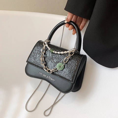 Piccola Borsa A Tracolla Quadrata Donne Pelle PU Pieghe Slogan Stampato Borsa A Mano Crossbody Con Catena In Metallo Künstliche Perle