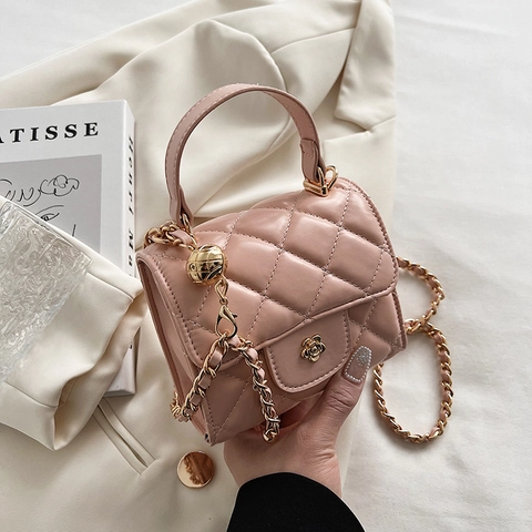 Damen Mini Umhängetasche PU Leder Gestepptes Rautenmuster Goldene Blumenschnalle Kettengurt Top Griff Elegante Schultertasche