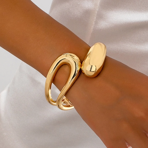 Offener Armreif Aus Zinklegierung Spiegelpoliert Unregelmäßig Geometrisch Tropfen Armband Französischer Retro Stil