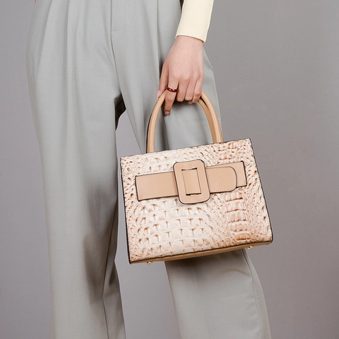 Women Crocodile Pattern PU Leather Handbag Wide Strap Large Square Buckle Retro Crossbody Shoulder Bag For Daily Office