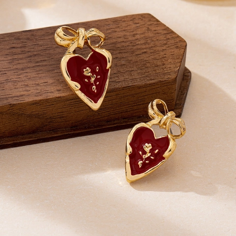 Vintage Heart Stud Earrings With Rose Relief And Bowknot Zinc Alloy Enamel Jewelry With Stainless Steel Earring Post For Women