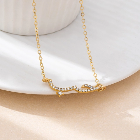 Arabische Kalligraphie Liebe Anhänger Halskette Gold Plattiert Legierung Kupfer Zirkonia Modeschmuck Für Frauen