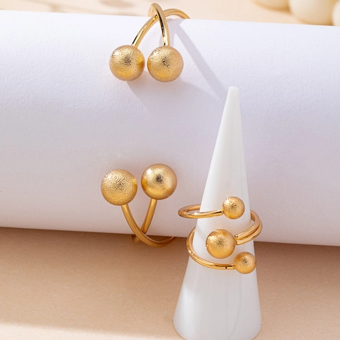 Legering Vergulde Mat Bal Open Armring En Ring Minimalistische Elegante Sieraden Voor Vrouwen Mode Accessoire