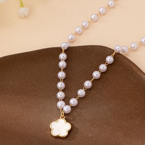 Collana Di Künstliche Perle Con Pendente A Fiore Gioielli Eleganti In Lega Placcata Oro Donna Stile Trifoglio
