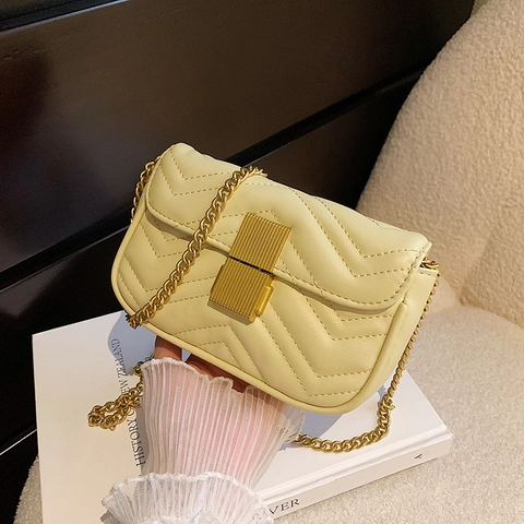 Borsa A Tracolla Trapuntata Da Donna Pelle PU Motivo Chevron Piccola Borsa A Spalla Quadrata Con Catena In Metallo E Chiusura