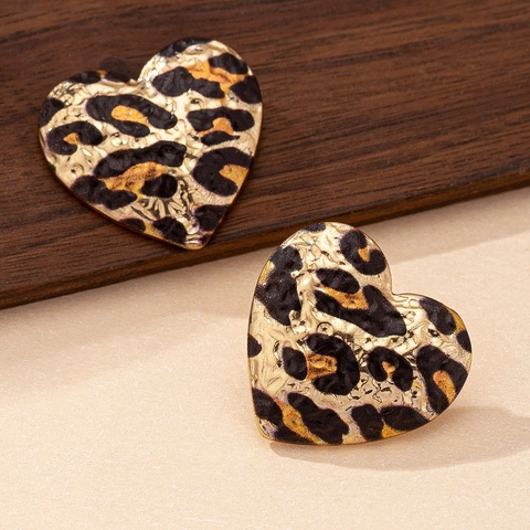 Pendientes De Botón De Corazón Con Estampado De Leopardo Aleación Textura Metal Martillado Elegante Romántico Joyería Mujer