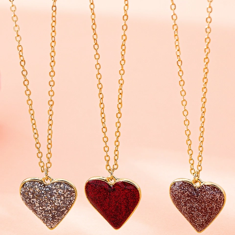 Herz Anhänger Kette Zinklegierung Glitzer Emaille Funkelnder Schmuck Geschenk Für Frauen Valentinstag Mode Accessoire