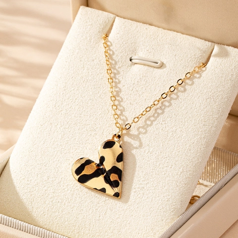 Leopard Print Heart Pendant Necklace Alloy Golden Cross Chain Elegant Fashionable Jewelry For Women Adjustable
