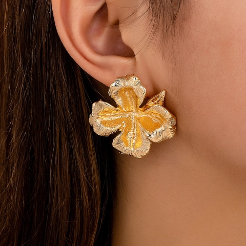 Elegant Flower Stud Earrings For Women Gold Plated Zinc Alloy Brushed Metal Textured Large Floral Jewelry Gift
