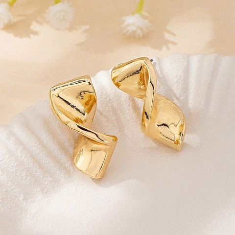Boucles D'oreilles Géométriques Torsadées Spirale Alliage Plqué Or Style Ruban Minimaliste Moderne Pour Femmes