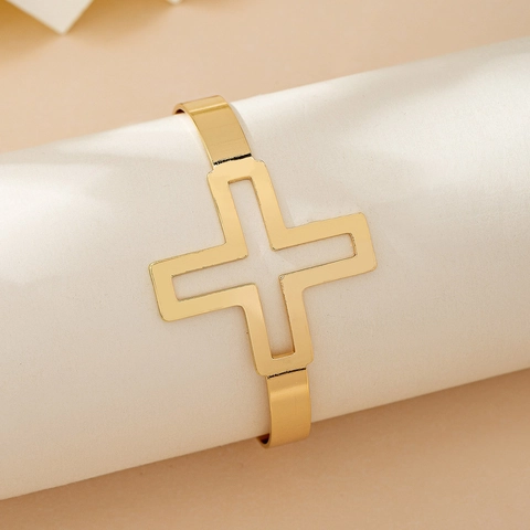 Hohlkreuz Armreif Goldfarbene Legierung Manschettenarmband Minimalistischer Punk Stil Für Frauen Verstellbarer Schmuck