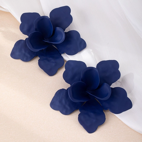 Large Flower Stud Earrings Alloy Matte Frosted Three Dimensional Bold Vintage Style For Women
