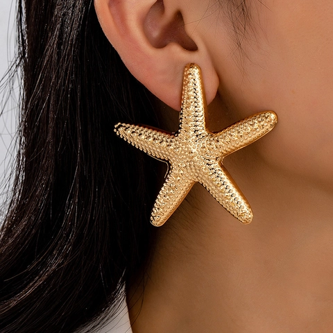 Large Starfish Stud Earrings Textured Alloy Gold Plated Statement Jewelry For Women Beach Vacation Style
