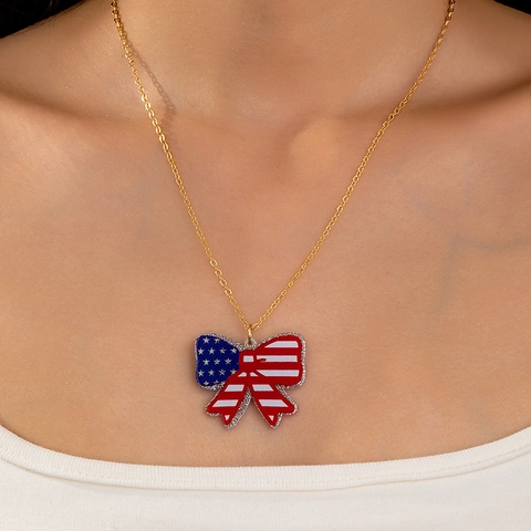 Collier Pendentif Nœud Drapeau Américain Étoiles Et Rayures Patriotique Jour De L'Indépendance Alliage Acrylique Bijoux Pour Femmes