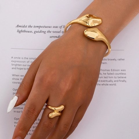 Minimalistische Legering Slang Armring En Ring Sieraden Vloeibaar Metaal Fluïde Organische Vorm Voor Vrouwen