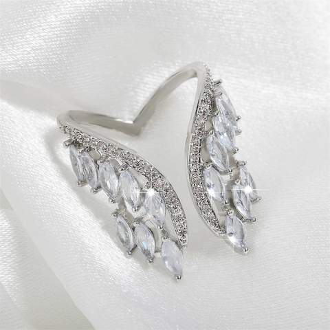 Engelenvleugels Veer Open Ring Koper Met Zirkonia Verstelbare Vinger Sieraden Voor Vrouwen Elegante Fonkelende Accessoires